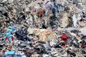 Sustainable fashiontech can reduce landill clothing